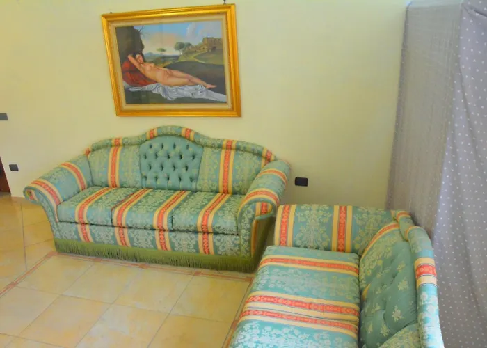 Mira House